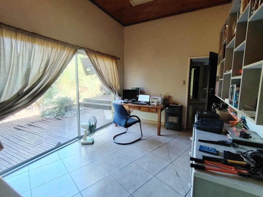 5 Bedroom Property for Sale in Universitas Free State